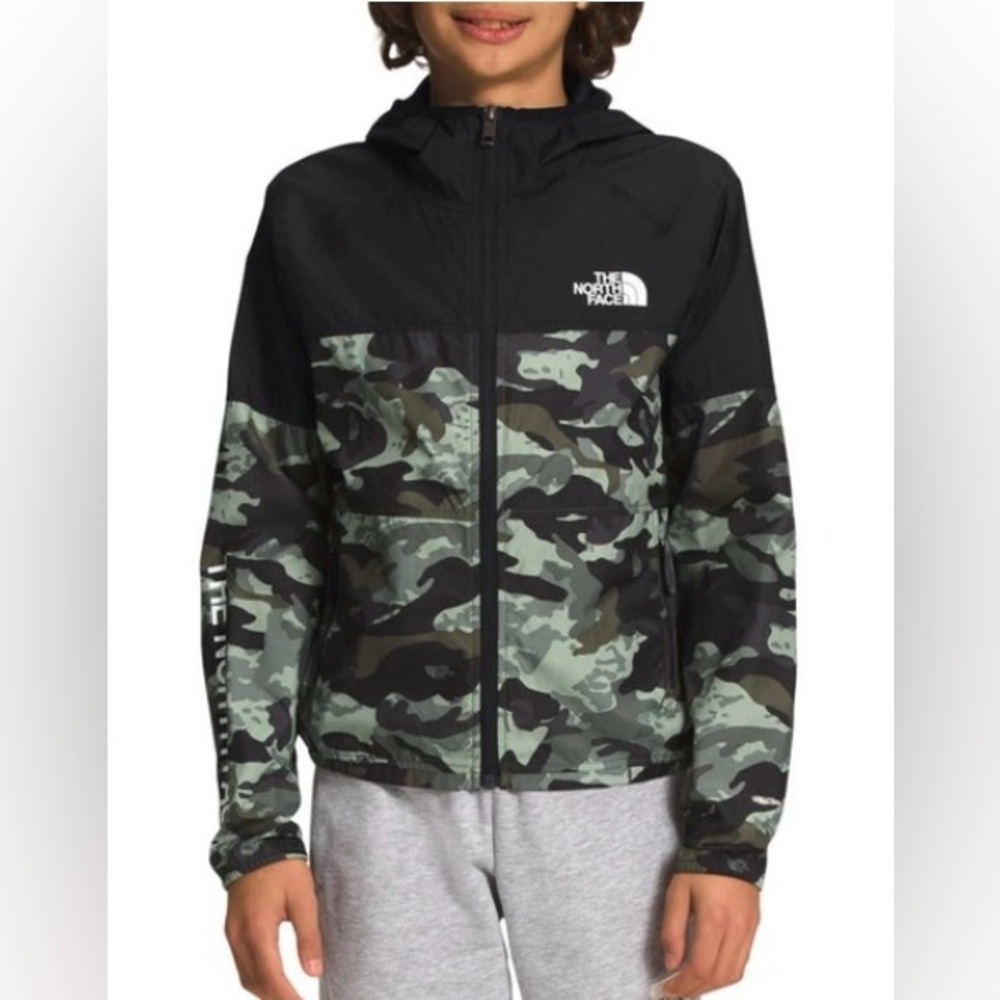 THE NORTH FACE
Kids' Never Stop Print Windwall Water Repellent Size M 10